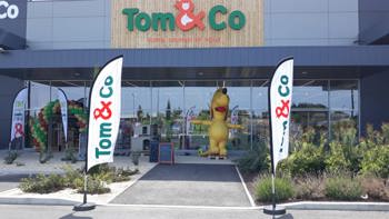 tom co franchise winkel exterieur.jpg